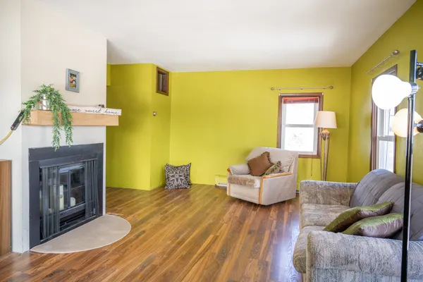 $169,900 | 203 Franklin Street, Elroy, WI 53929