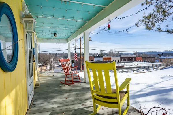 $169,900 | 203 Franklin Street, Elroy, WI 53929