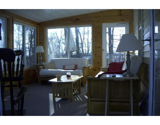 33 Hanson Road Charlton, MA 01507 - Photo 14 of 18 Gallery Image 14