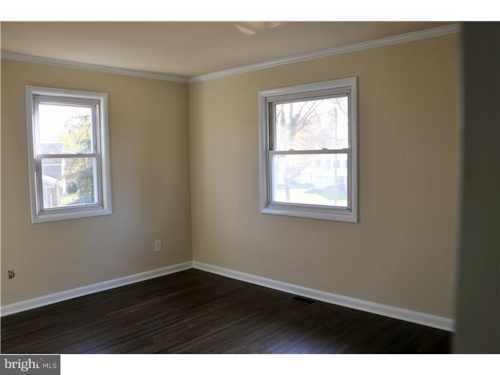 341 Farmdale Road Moorestown, NJ 08057 - Photo 12 of 19 Bedroom 3