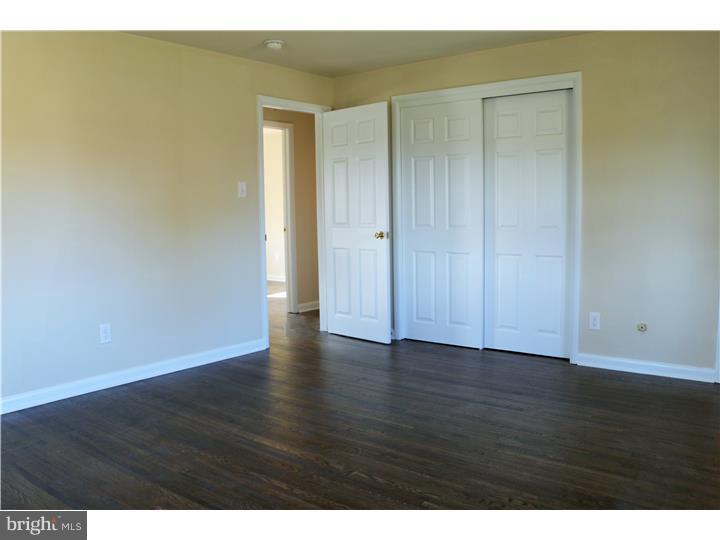341 Farmdale Road Moorestown, NJ 08057 - Photo 13 of 19 Master Bedroom