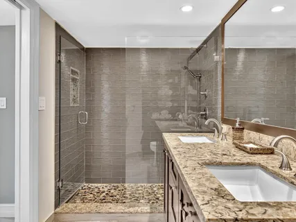 $1,495,000 | 500 South Ocean Boulevard, Unit 909, Boca Raton, FL 33432