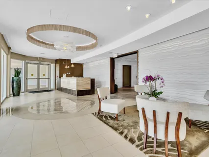 $1,495,000 | 500 South Ocean Boulevard, Unit 909, Boca Raton, FL 33432