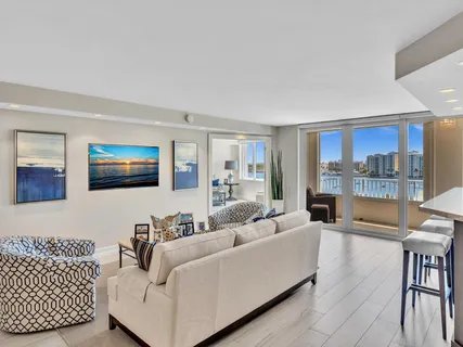 $1,495,000 | 500 South Ocean Boulevard, Unit 909, Boca Raton, FL 33432