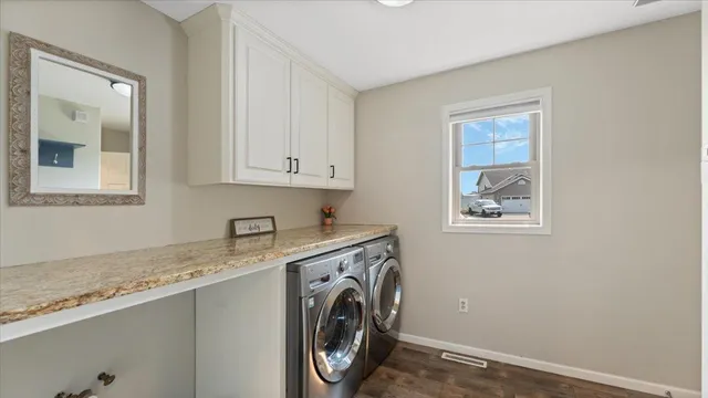 $554,900 | 609 Augustana Lane, Albany, MN 56307