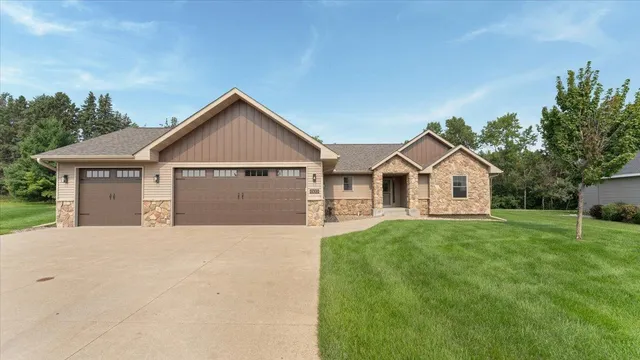 $554,900 | 609 Augustana Lane, Albany, MN 56307