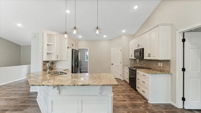 $554,900 | 609 Augustana Lane, Albany, MN 56307