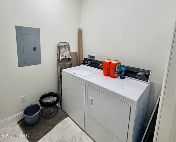 $399,000 | 129 Debert Adams Road, Lucedale, MS 39452