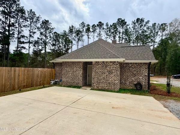 $389,000 | 129 Debert Adams Road, Lucedale, MS 39452
