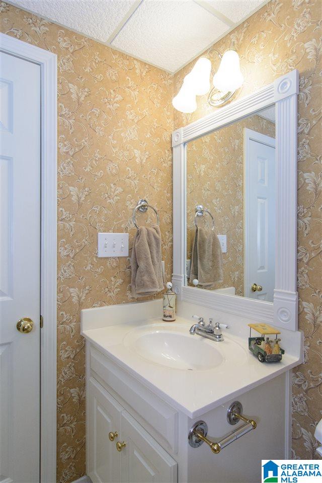1058 Greymoor Road Birmingham, AL 35242 - Photo 35 of 42