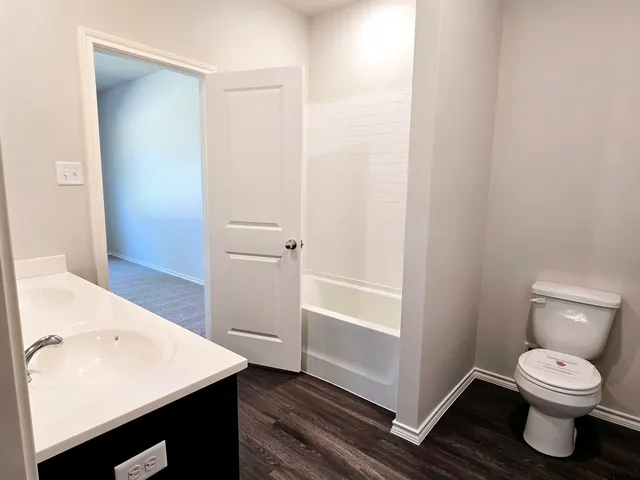 $309,990 | 1537 Shug Lane, Lindale, TX 75771