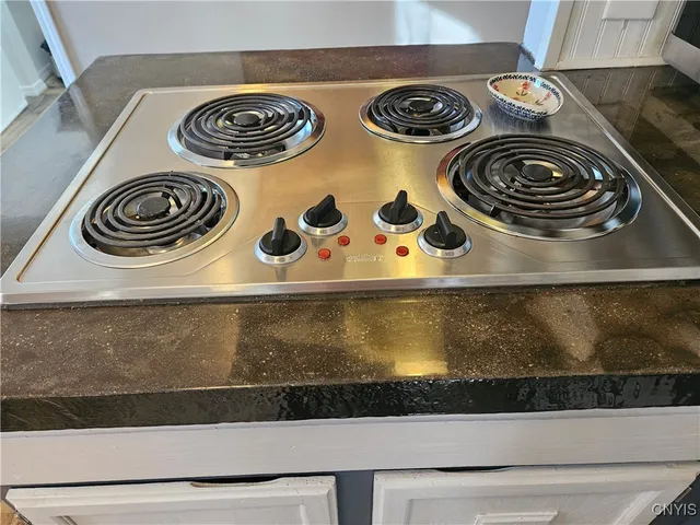 $250,000 | 770 Westmoreland Avenue, Syracuse, NY 13210