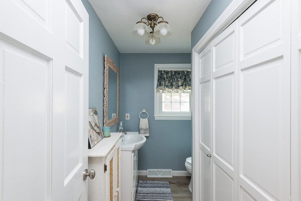 4 Spring Street Pembroke, MA 02359 - Photo 33 of 40 Gallery Image 33