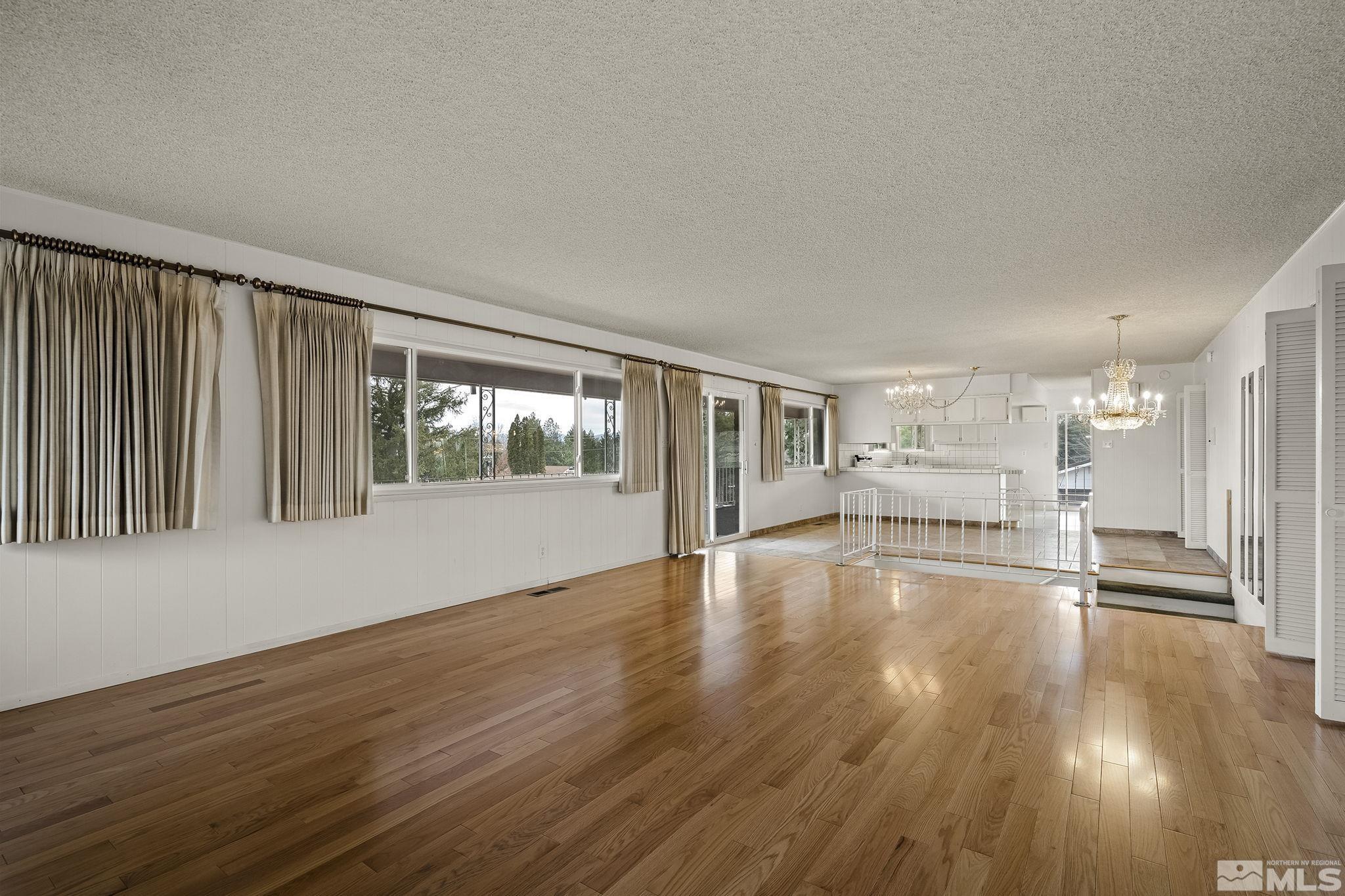 1905 Dant Boulevard Reno, NV 89509 - Photo 6 of 25 Photo 6