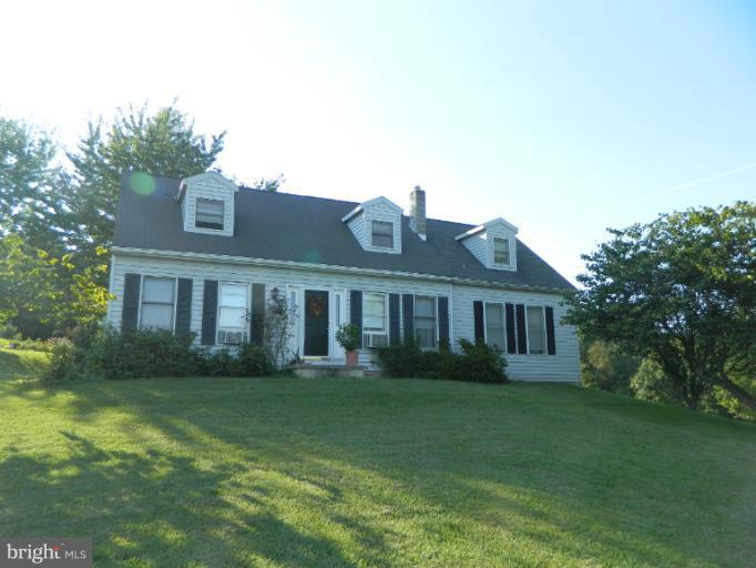 375 Jacks Mountain Road Fairfield, PA 17320 - Photo 3 of 27 Exterior (Front)