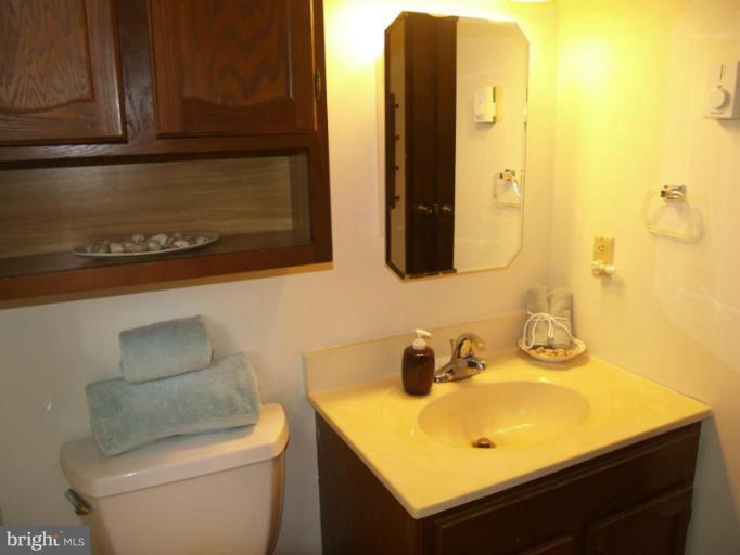 375 Jacks Mountain Road Fairfield, PA 17320 - Photo 23 of 27 Bath