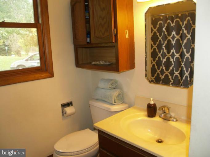 375 Jacks Mountain Road Fairfield, PA 17320 - Photo 24 of 27 Bath