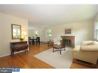124 Ashley Road Newtown Square, PA 19073 - Photo 2 of 12