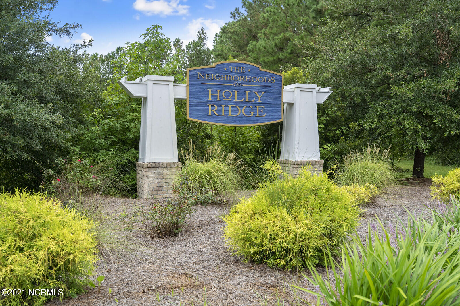 202 Willow Ridge Drive Holly Ridge, NC 28445 - Photo 70 of 76 Neighborhood entrance