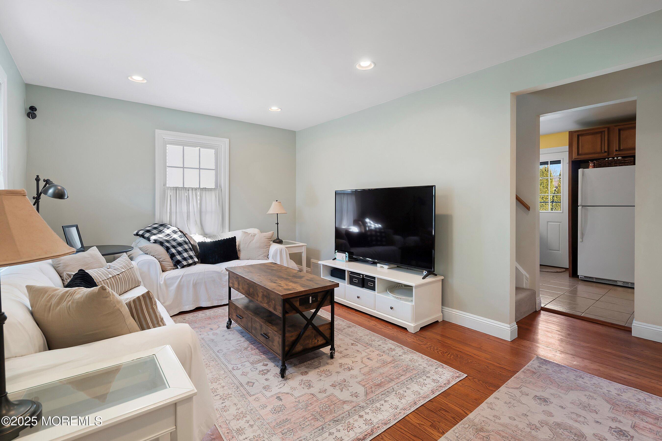 75 Ravine Drive Matawan, NJ 07747 - Photo 4 of 24 06-Living 1B
