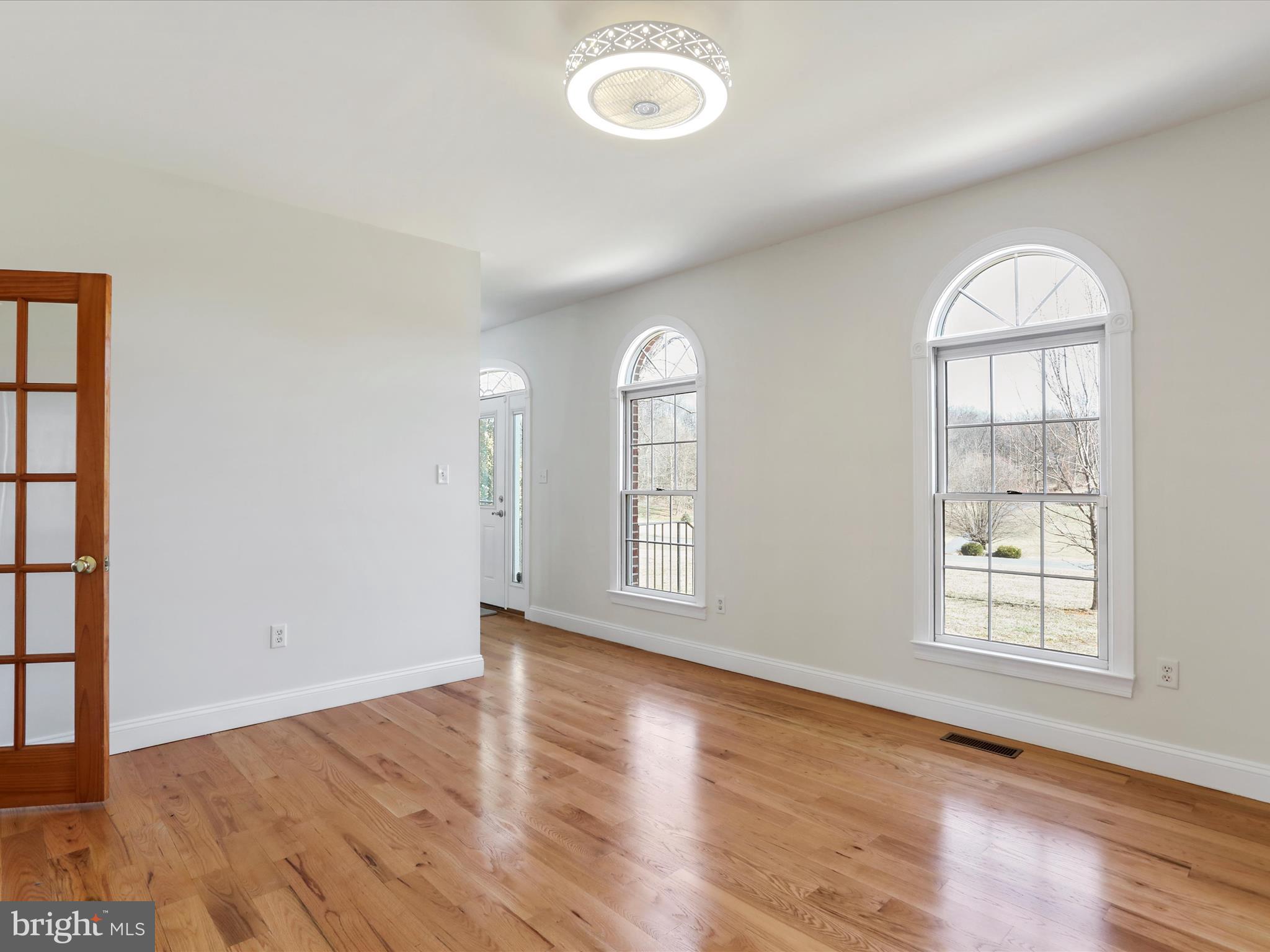 526 Gala Road Inwood, WV 25428 - Photo 11 of 47 Gallery Image 11