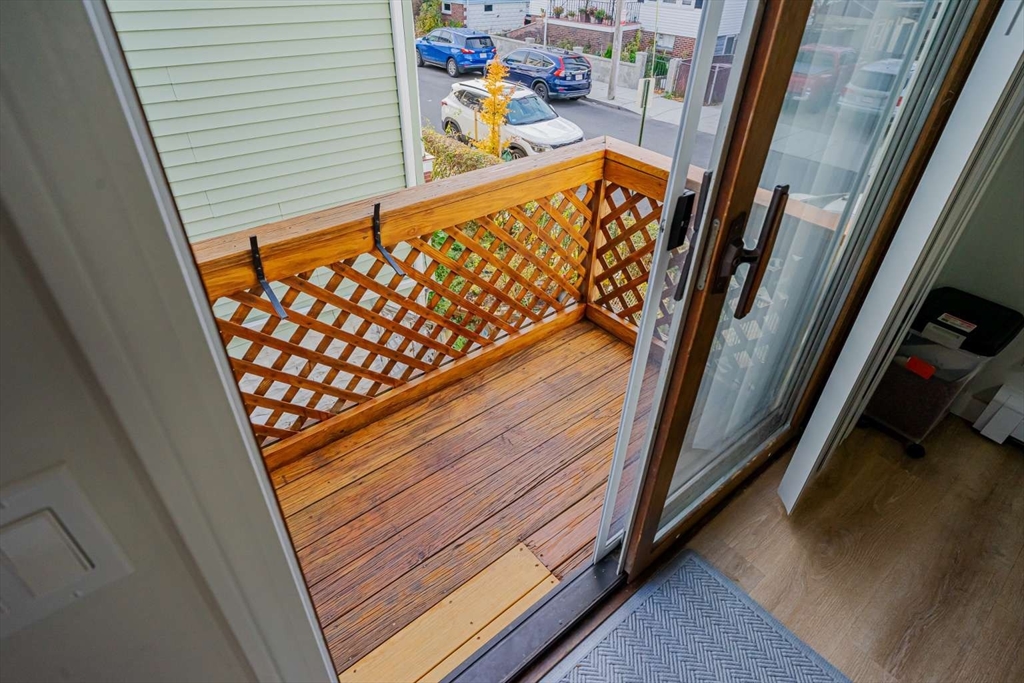 27 Silver Road, Unit 27 Everett, MA 02149 - Photo 40 of 42 a view of a balcony