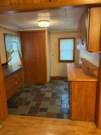 23 Edgewood Road Billerica, MA 01821 - Photo 38 of 40 a bathroom with a sink
