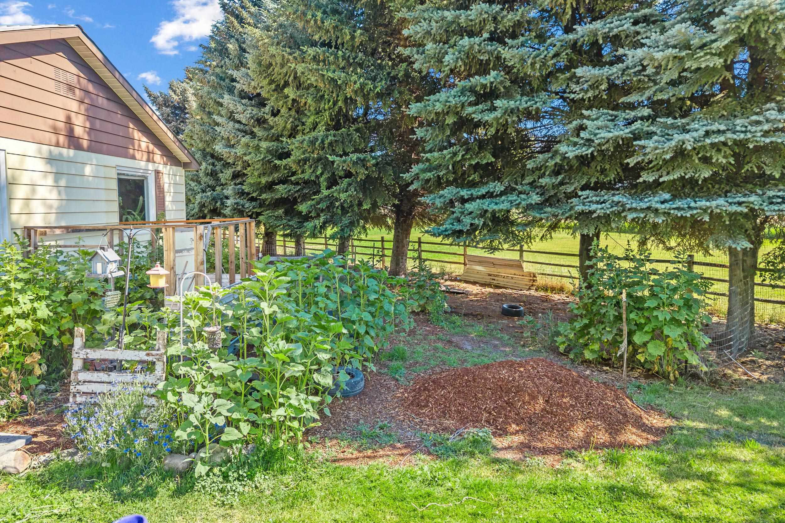511 Valley-Westside Road Colville, WA 99114 - Photo 23 of 36