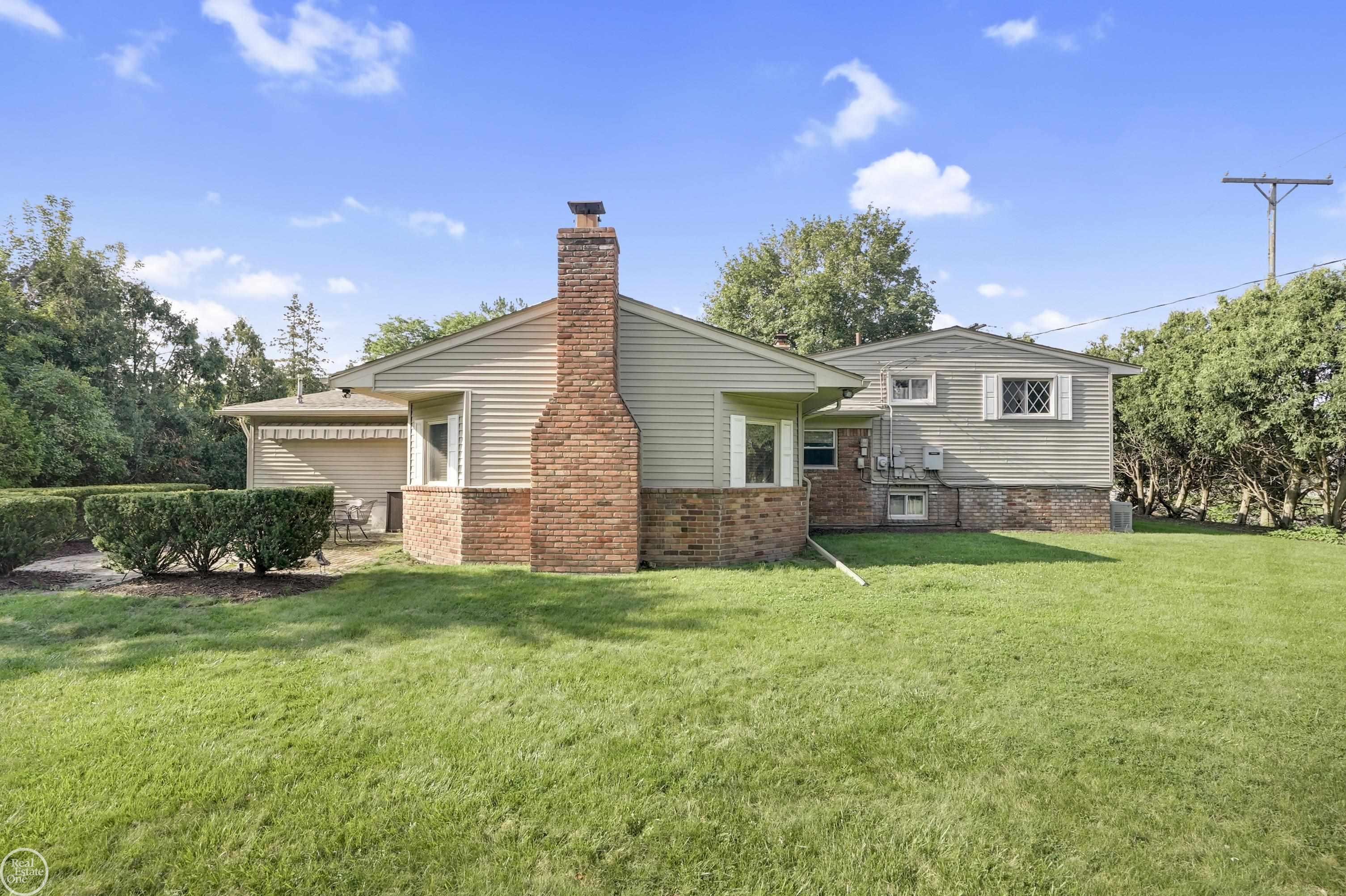 31701 West 13 Mile Road Farmington Hills, MI 48334 - Photo 8 of 29