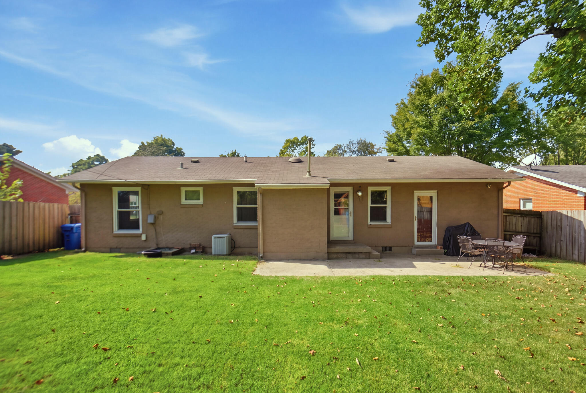 2168 Lansill Road Lexington, KY 40504 - Photo 35 of 37 dsc07192_reedit_262b2fd1