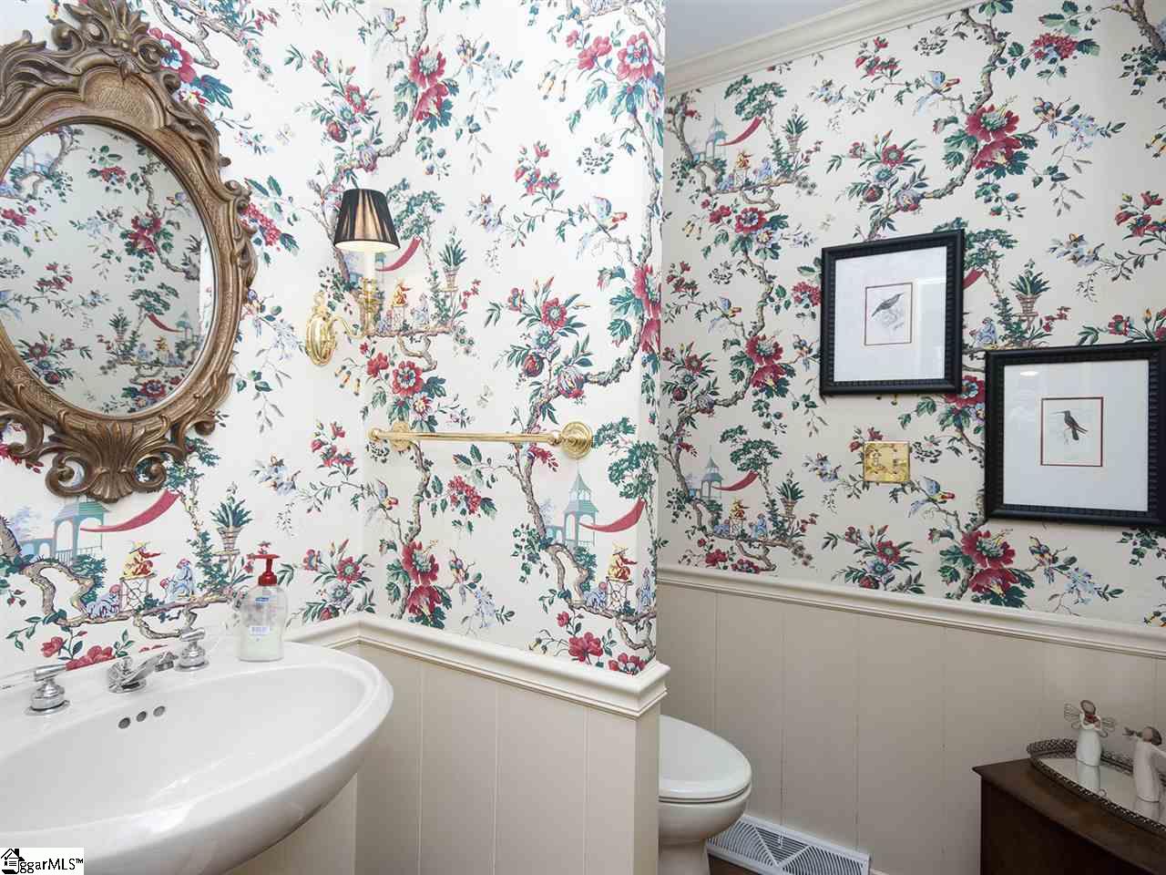 112 West Round Hill Road Greenville, SC 29617 - Photo 14 of 32 Gallery Image 14