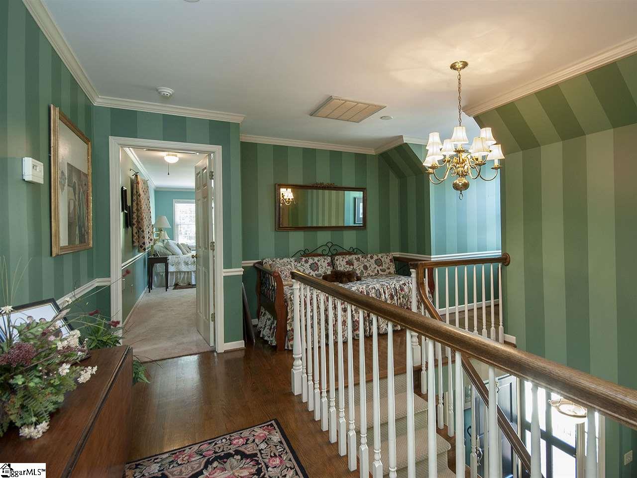 112 West Round Hill Road Greenville, SC 29617 - Photo 20 of 32 Gallery Image 20