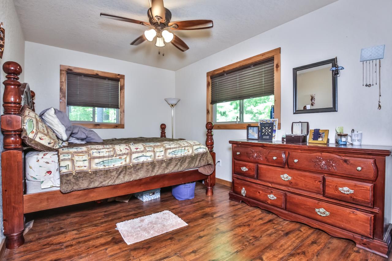 7950 Squirrel Lake Road Minocqua, WI 54548 - Photo 17 of 34 Gallery Image 17