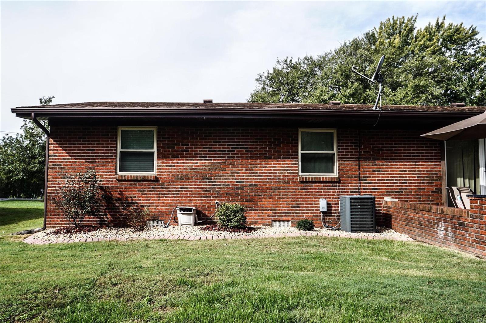 2260 Kaiser Road New Athens, IL 62264 - Photo 45 of 65 Gallery Image 45