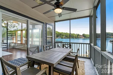 $1,195,000 | 462 Charlotte Drive, Lake Lure, NC 28746
