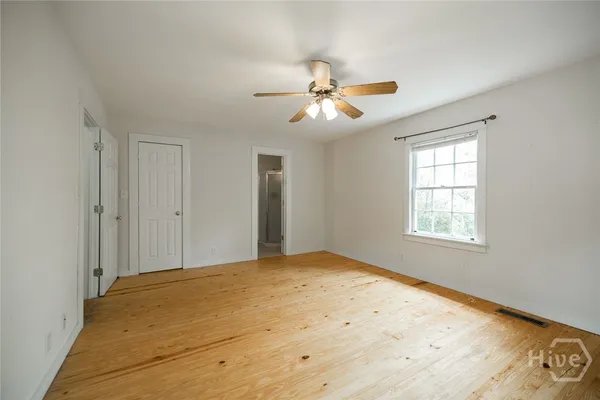 $2,400 | 1273 East Broad Street, Athens, GA 30601