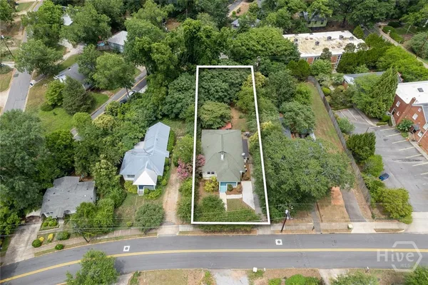 $2,400 | 1273 East Broad Street, Athens, GA 30601