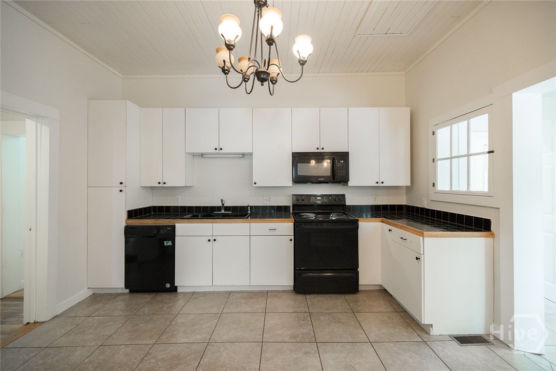 1273 East Broad Street Athens, GA 30601 - Photo 5 of 23