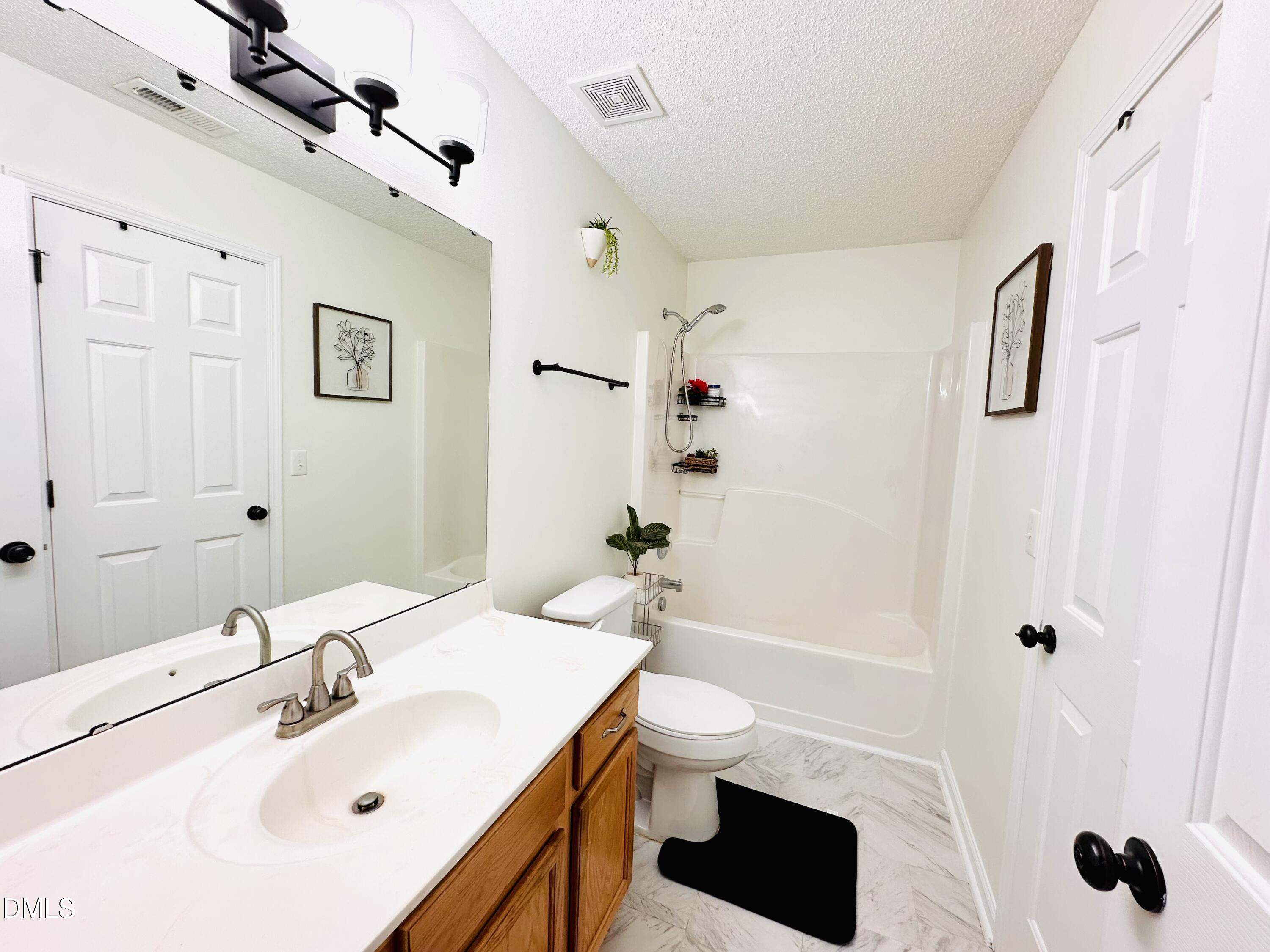 5849 Ricker Road Raleigh, NC 27610 - Photo 14 of 20 Gallery Image 14