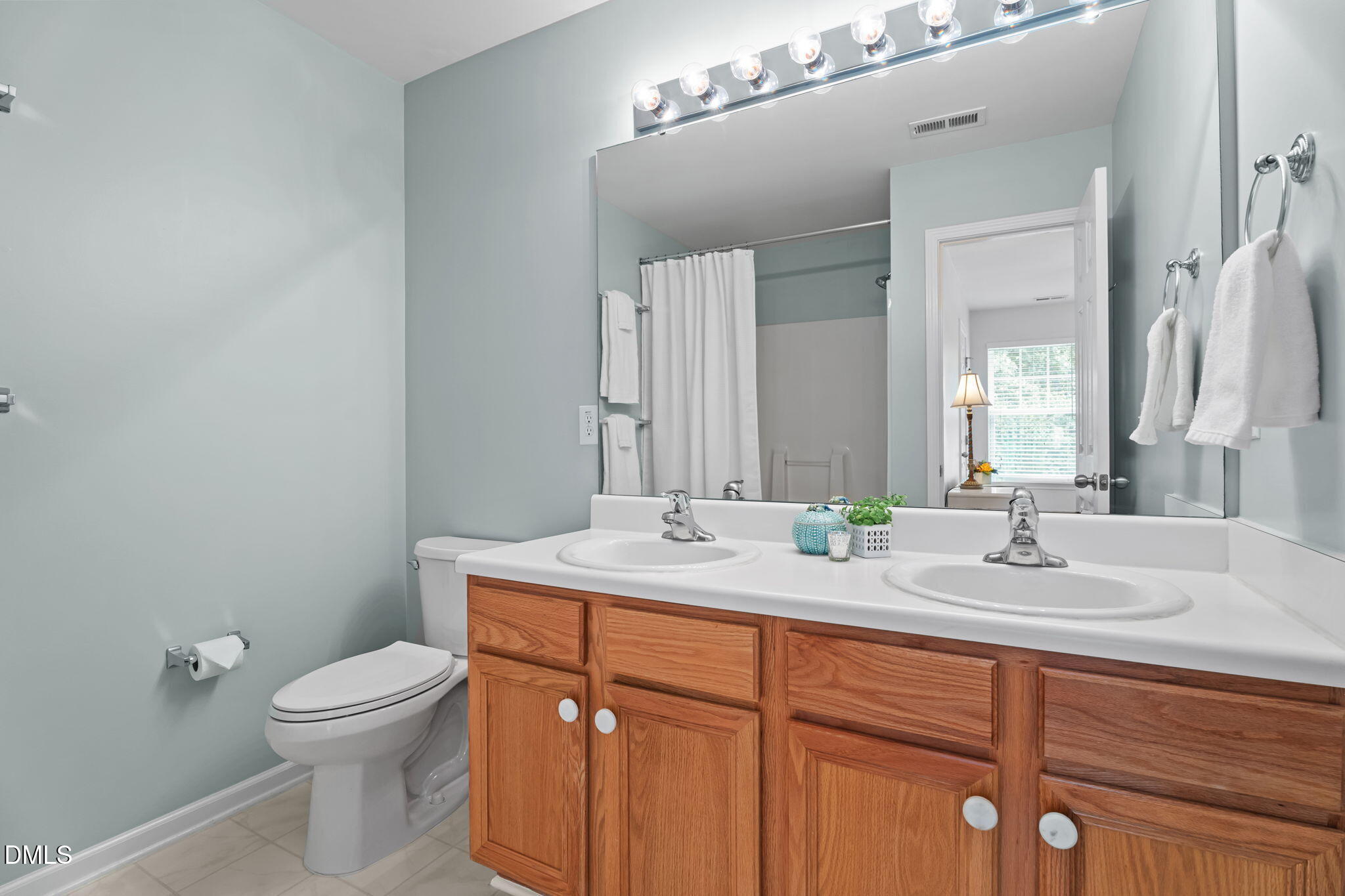 2722 Willow Pines Place Raleigh, NC 27614 - Photo 18 of 31 29-web-or-mls-DSC03503