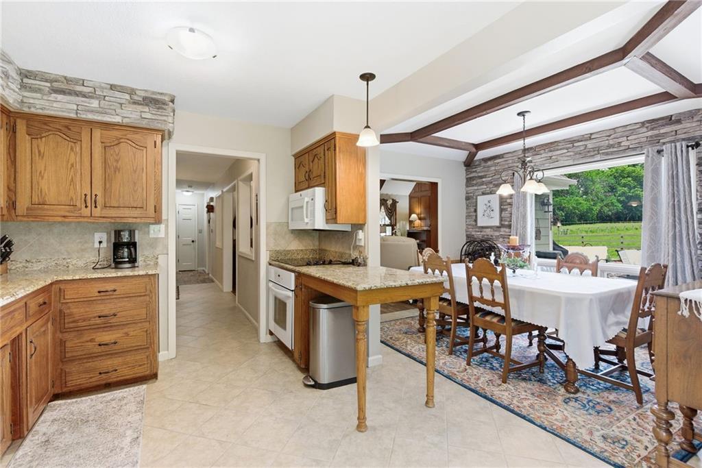 12905 Quail Ridge Road Lee's Summit, MO 64082 - Photo 17 of 47
