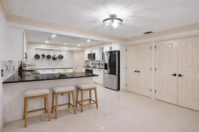 $855,000 | 1001 Edgemont Place, Brandon, FL 33511