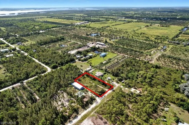 $59,999 | 15038 Martinique Way, Bokeelia, FL 33922