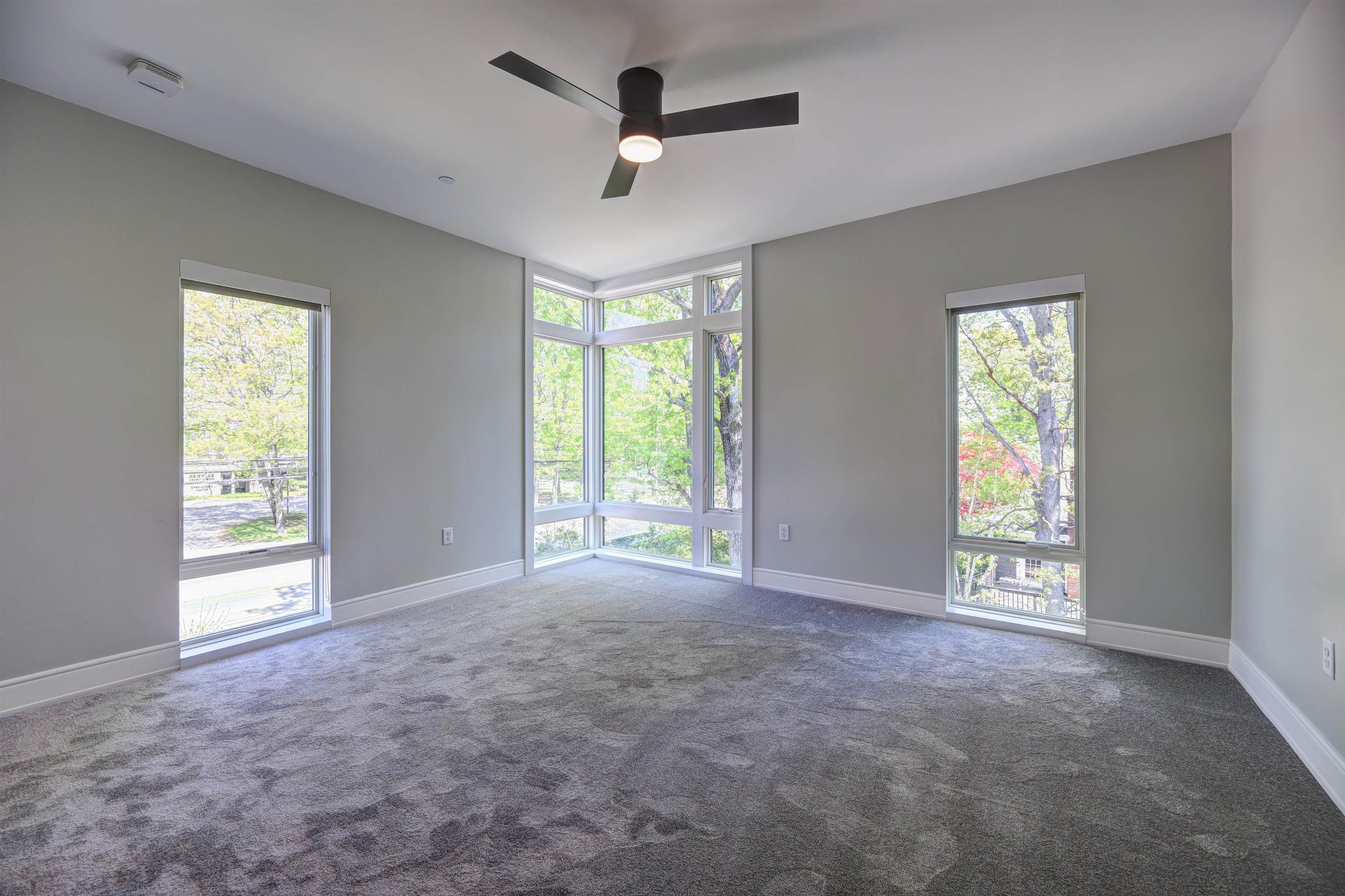 2059 Lafayette Road, Unit 202 Portsmouth, NH 03801 - Photo 23 of 31