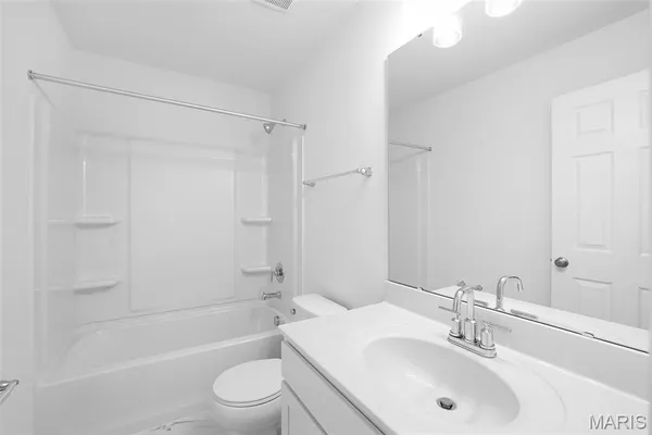 $389,900 | 16804 River Stone Drive, Florissant, MO 63031
