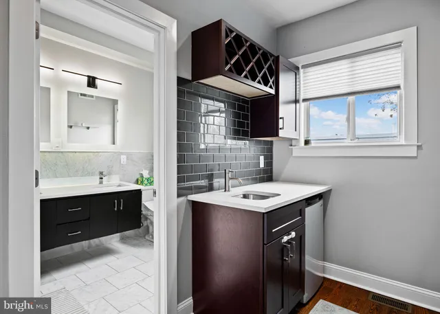 $895,000 | 730 South 21st Street, Philadelphia, PA 19146