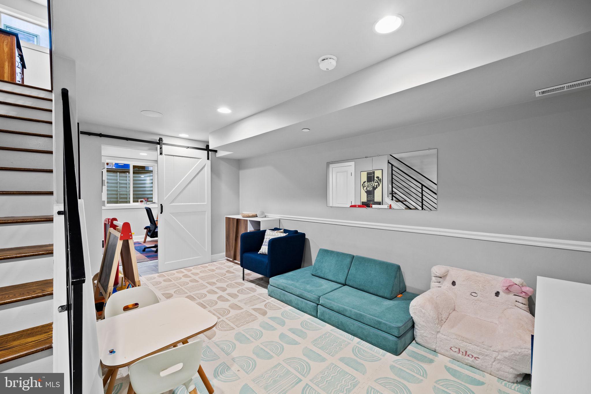 730 South 21st Street Philadelphia, PA 19146 - Photo 32 of 43