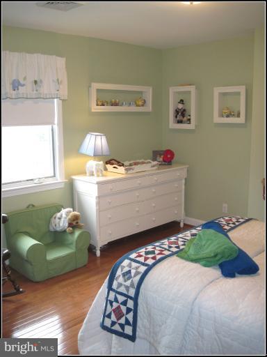6498 Little Falls Road Arlington, VA 22213 - Photo 23 of 30 Bedroom #3-All bedrooms have hardwood floors