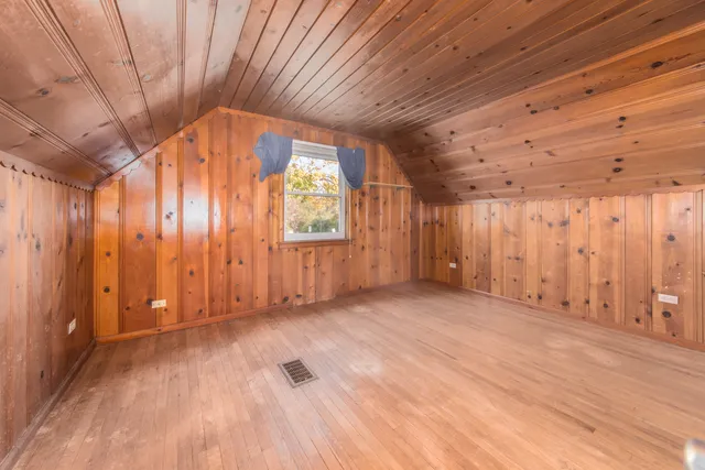 $349,900 | 474 East Washington Street, Des Plaines, IL 60016