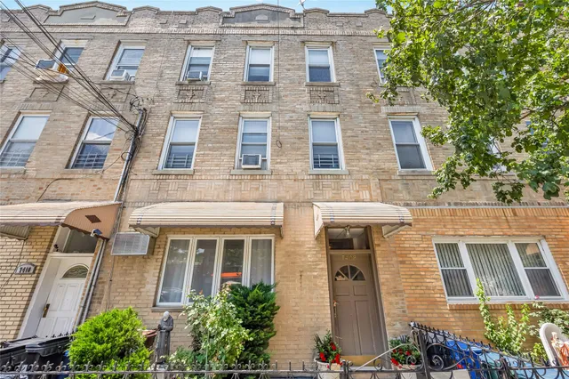 $1,775,000 | 7408 15th Avenue | Bensonhurst